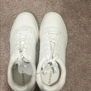 Old Navy Sneakers